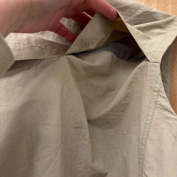 NWT Eddie Bauer Adventurer Hiking Vest, size 2xl - Picture 5 of 11